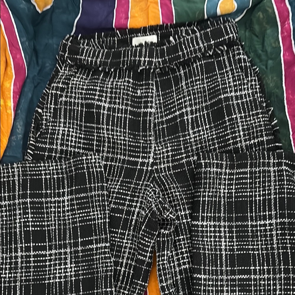 NWT H&M woven trousers with slit bottom